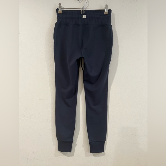Avalanche Women's joggers with two pockets in navy blue, size M - Picture 3 of 8
